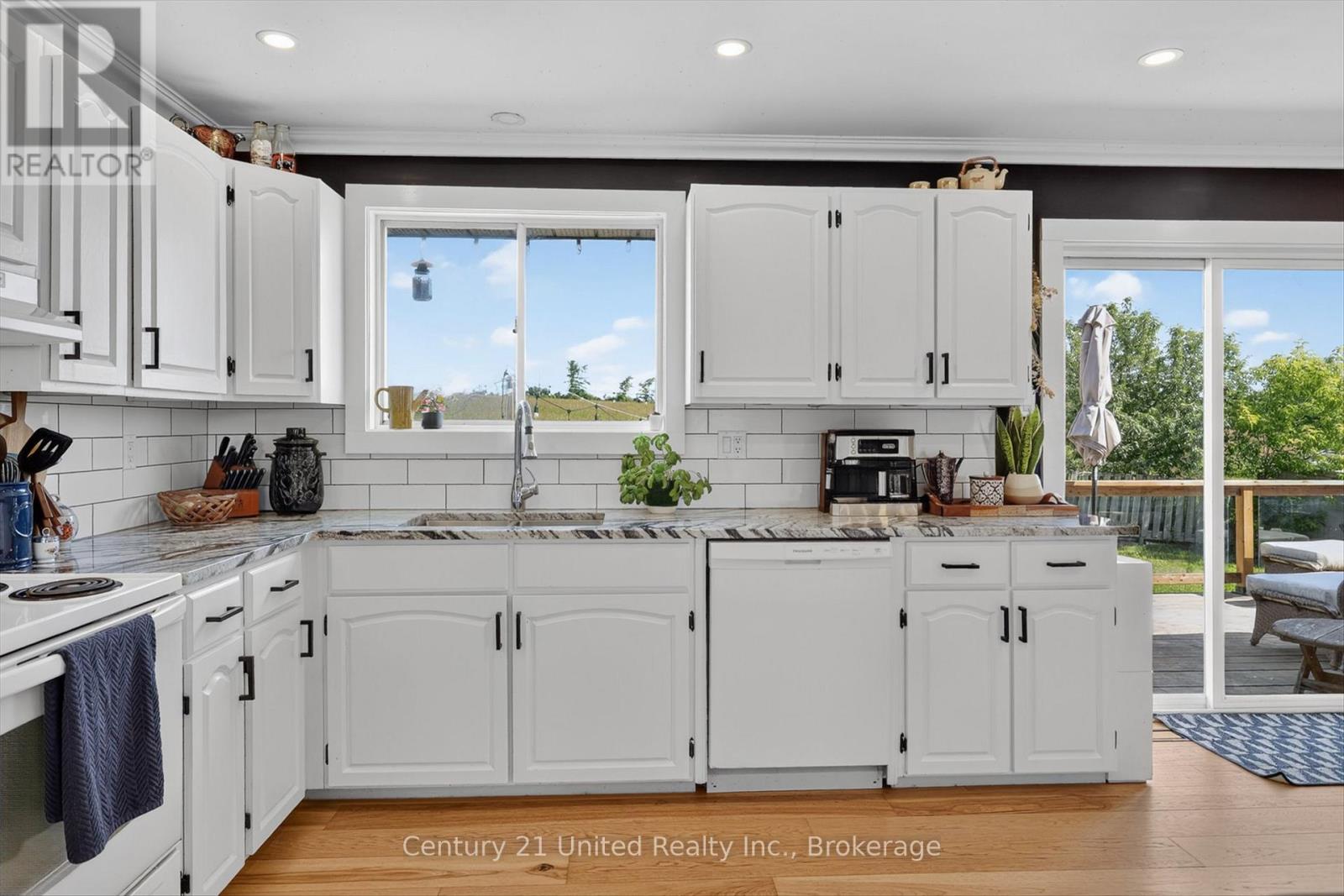 850 Listowel Line, Selwyn, Ontario  K0L 1T0 - Photo 7 - X13490880