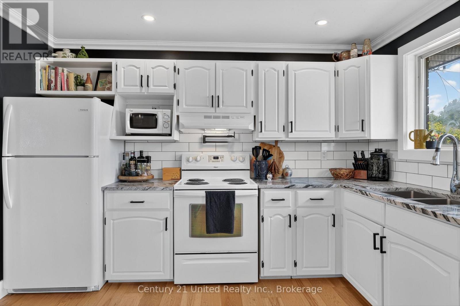 850 Listowel Line, Selwyn, Ontario  K0L 1T0 - Photo 8 - X13490880