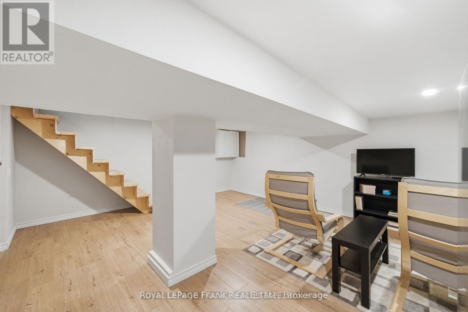 121 Durham Street W, Kawartha Lakes (Lindsay), Ontario  K9V 2R3 - Photo 43 - X13491120