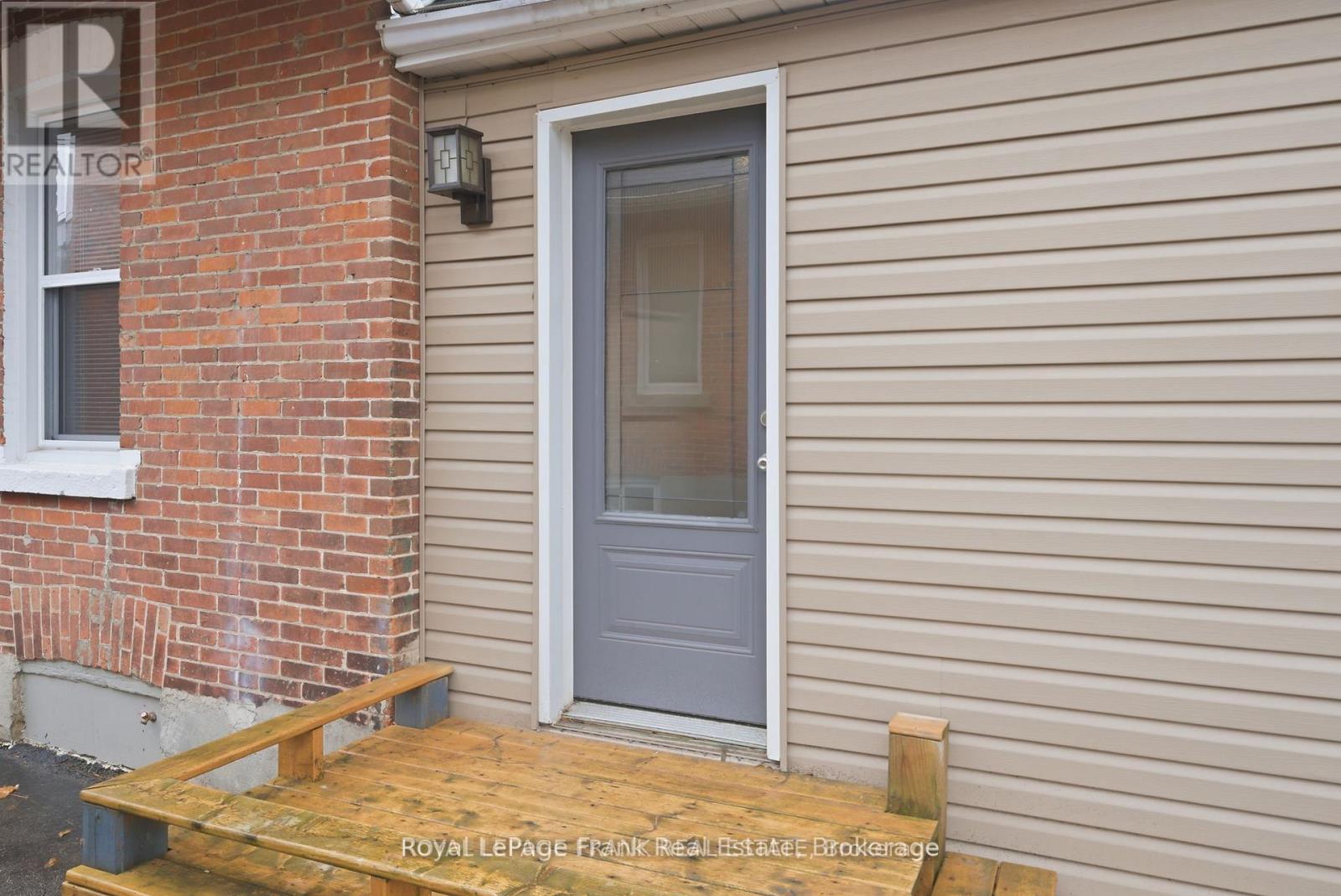 121 Durham Street W, Kawartha Lakes (Lindsay), Ontario  K9V 2R3 - Photo 44 - X13491120