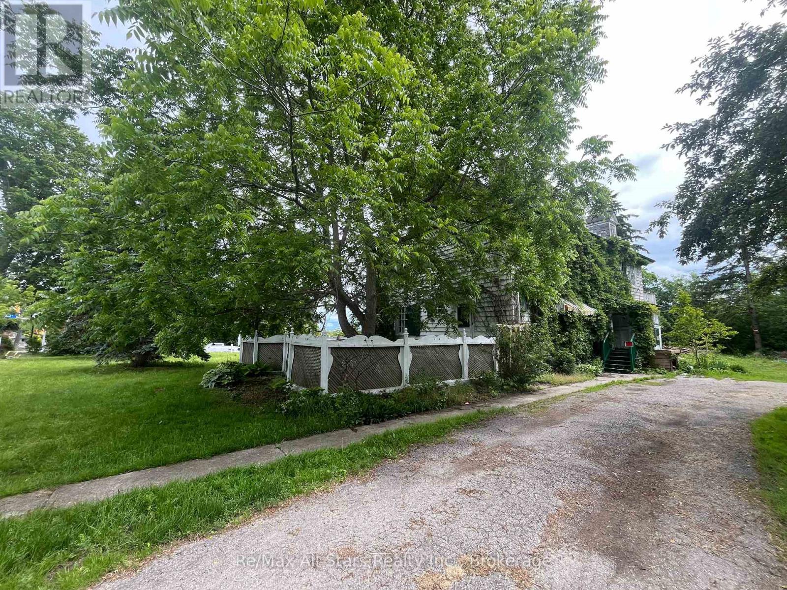 173 Lindsay Street S, Kawartha Lakes (Lindsay), Ontario  K9V 2N2 - Photo 2 - X13492818