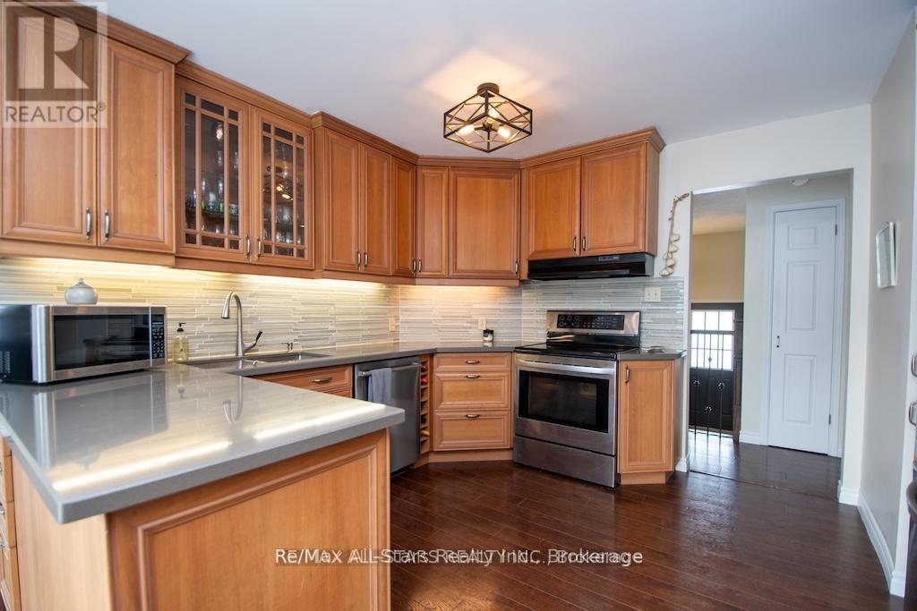 9 Don Court, Kawartha Lakes (Lindsay), Ontario  K9V 5T1 - Photo 6 - X13492952
