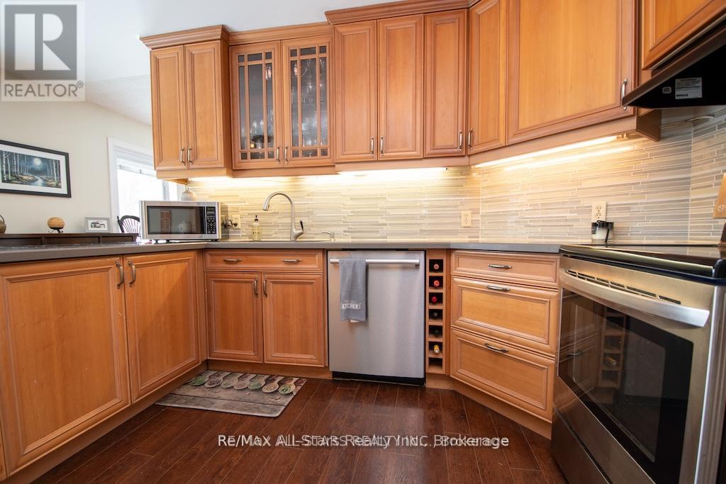 9 Don Court, Kawartha Lakes (Lindsay), Ontario  K9V 5T1 - Photo 8 - X13492952