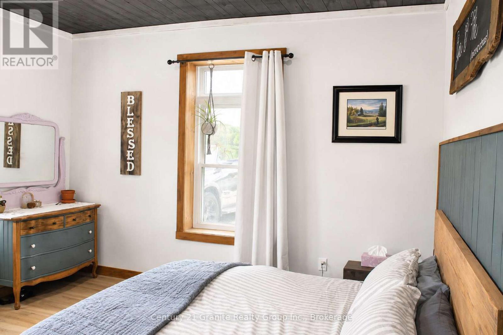 704 Lakeview Road, Bancroft (Dungannon Ward), Ontario  K0L 1C0 - Photo 7 - X13493114