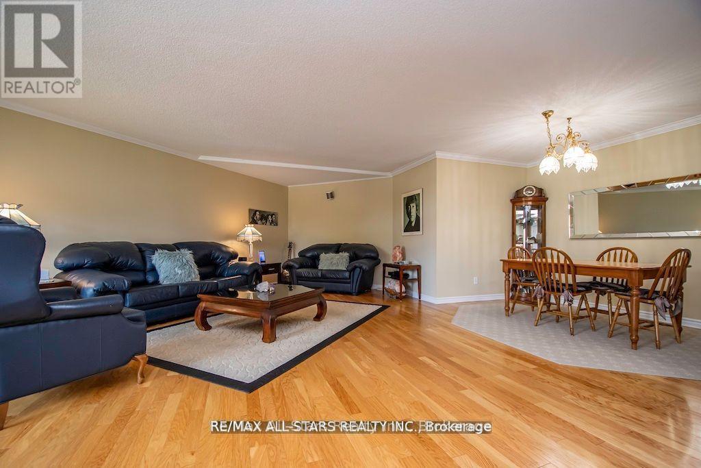 305 - 51 Rivermill Boulevard, Kawartha Lakes (Lindsay), Ontario  K9V 6E8 - Photo 3 - X13493116
