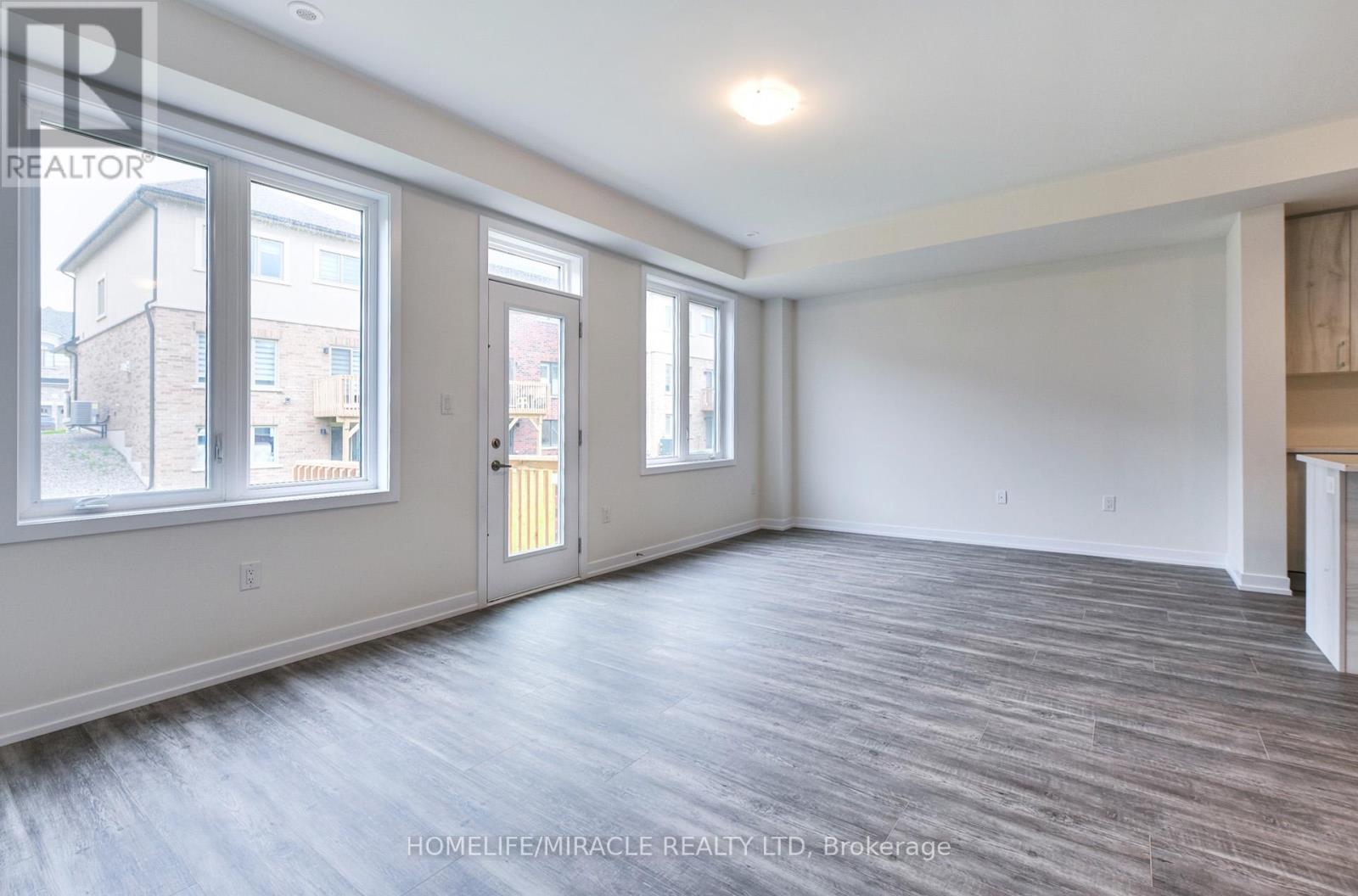 Main - 74 Ziibi Way, Clarington (Newcastle), Ontario  L1B 0W5 - Photo 10 - E13492820