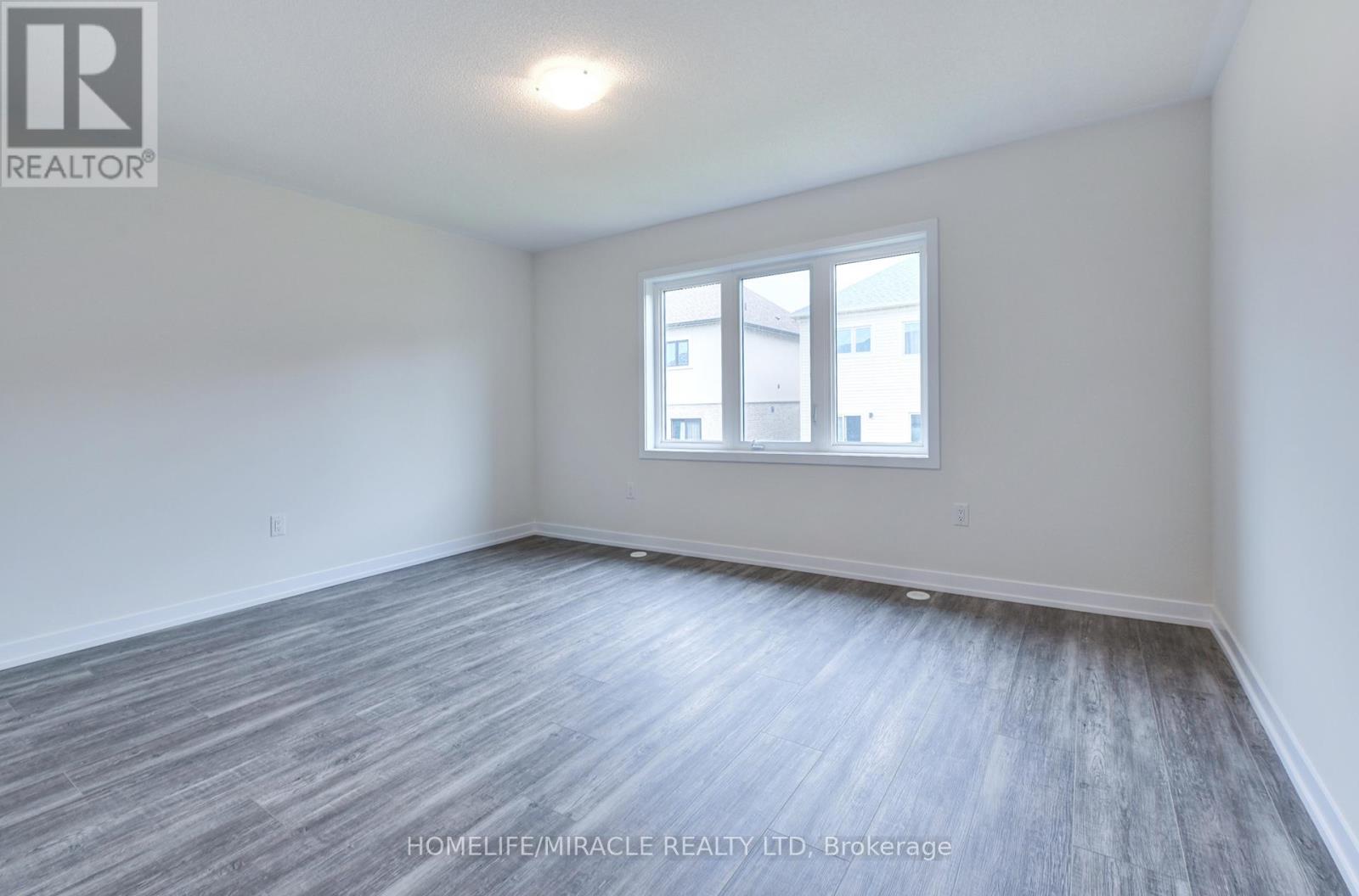Main - 74 Ziibi Way, Clarington (Newcastle), Ontario  L1B 0W5 - Photo 15 - E13492820
