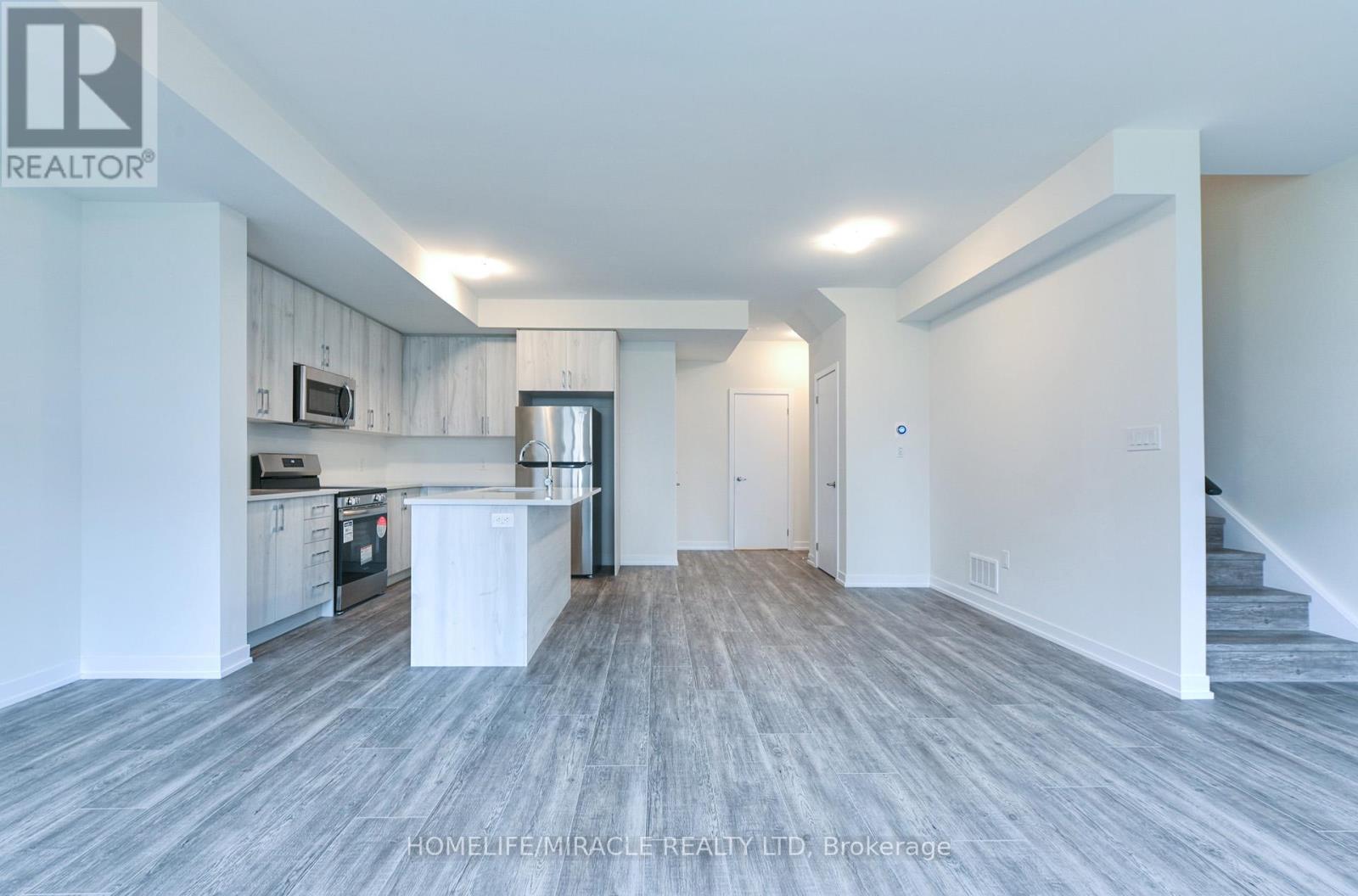 Main - 74 Ziibi Way, Clarington (Newcastle), Ontario  L1B 0W5 - Photo 6 - E13492820