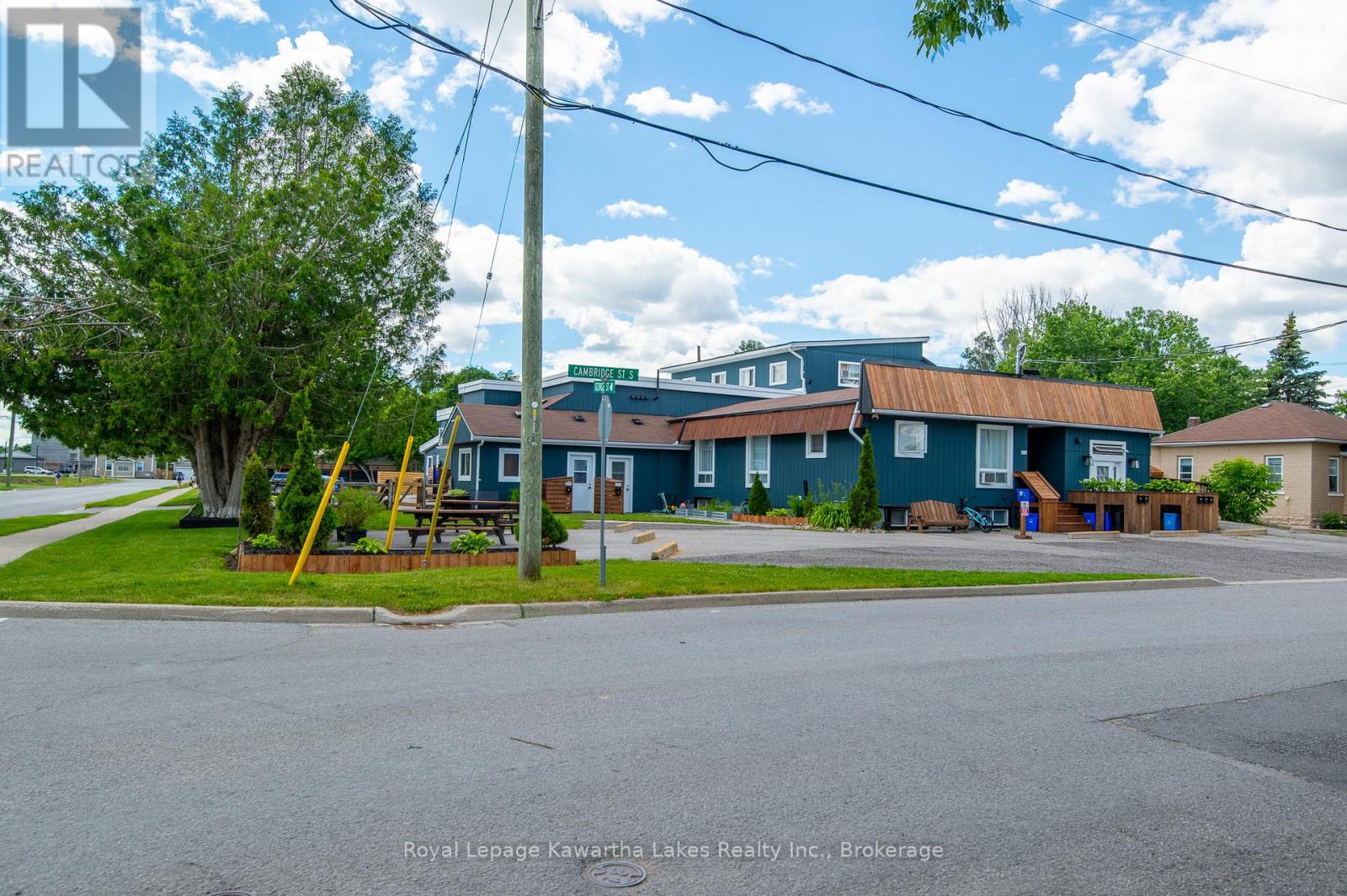 97 Cambridge Street S, Kawartha Lakes (Lindsay), Ontario  K9V 3C6 - Photo 2 - X13493556