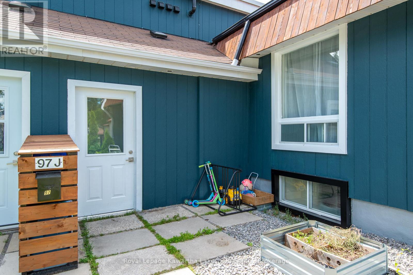 97 Cambridge Street S, Kawartha Lakes (Lindsay), Ontario  K9V 3C6 - Photo 34 - X13493556