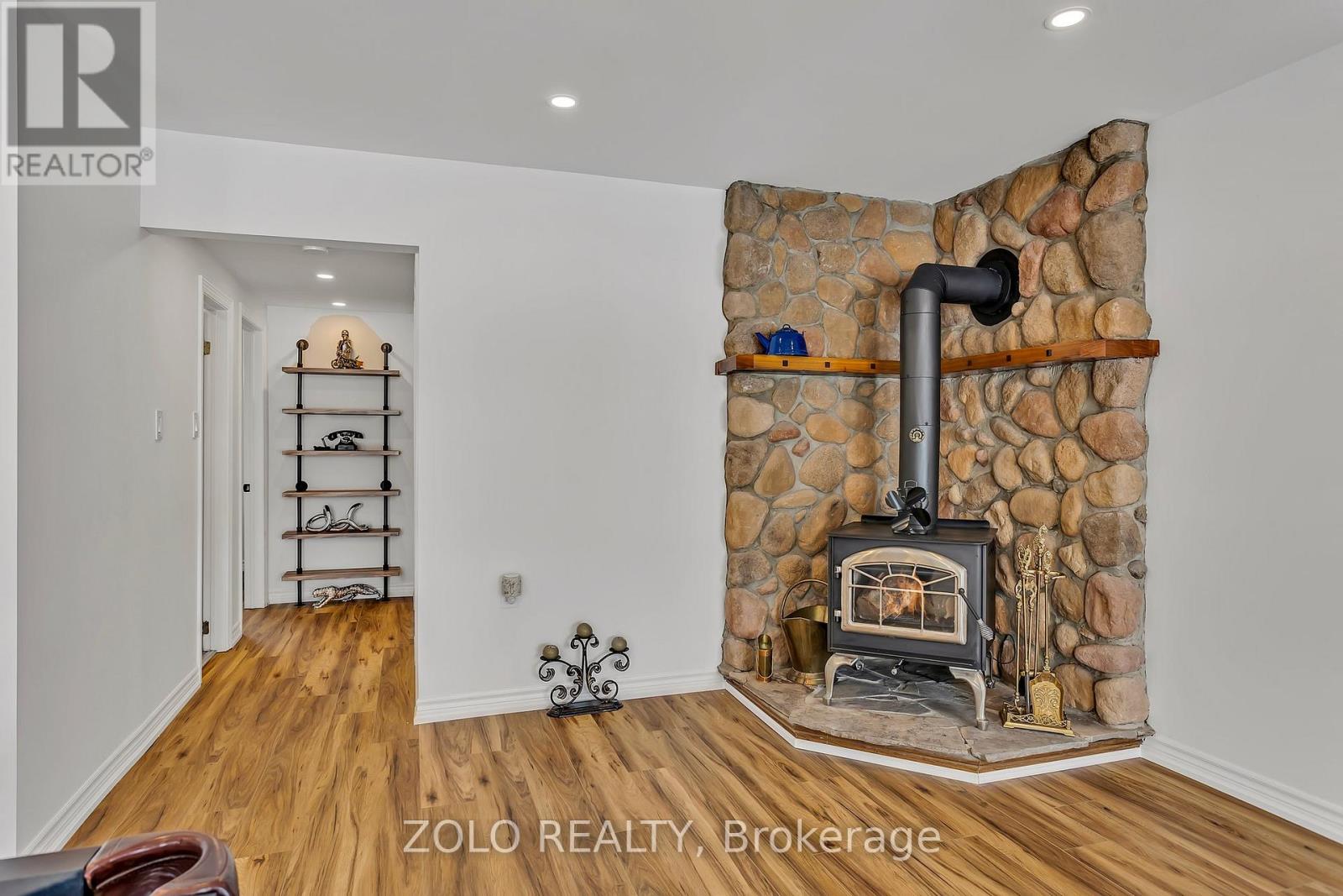 12 Bayview Drive, Kawartha Lakes (Emily), Ontario  K9J 6X3 - Photo 27 - X13494268