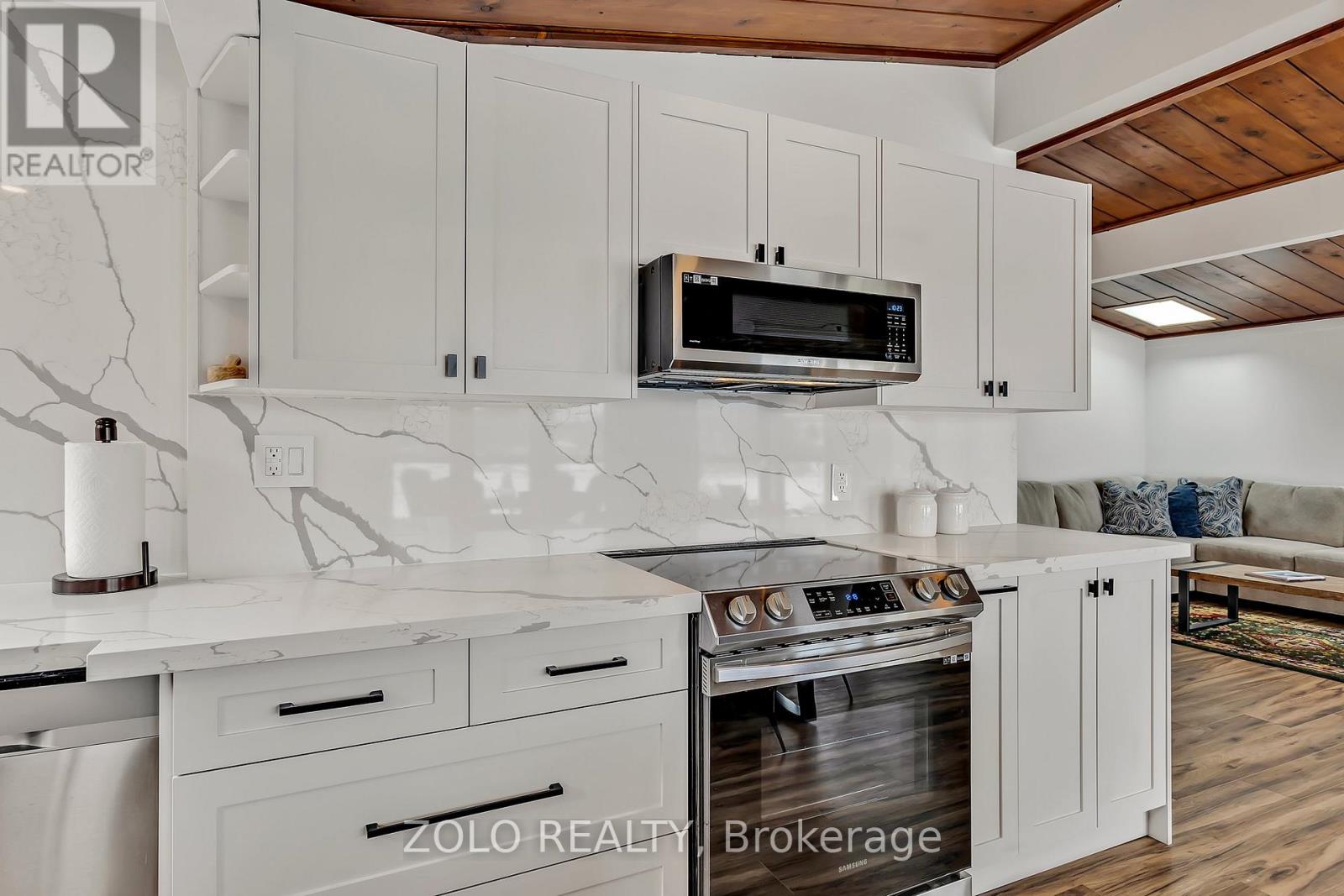 12 Bayview Drive, Kawartha Lakes (Emily), Ontario  K9J 6X3 - Photo 8 - X13494268