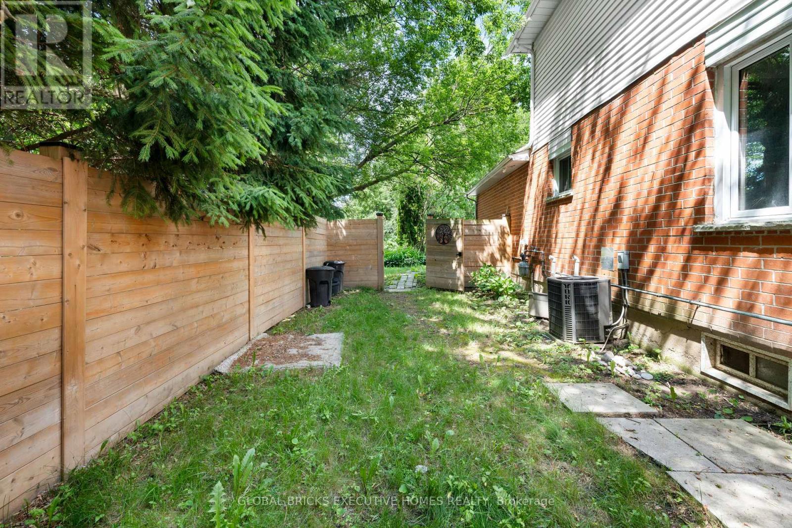 125 Andrew Street, Clarington (Newcastle), Ontario  L1B 1J5 - Photo 25 - E13494768