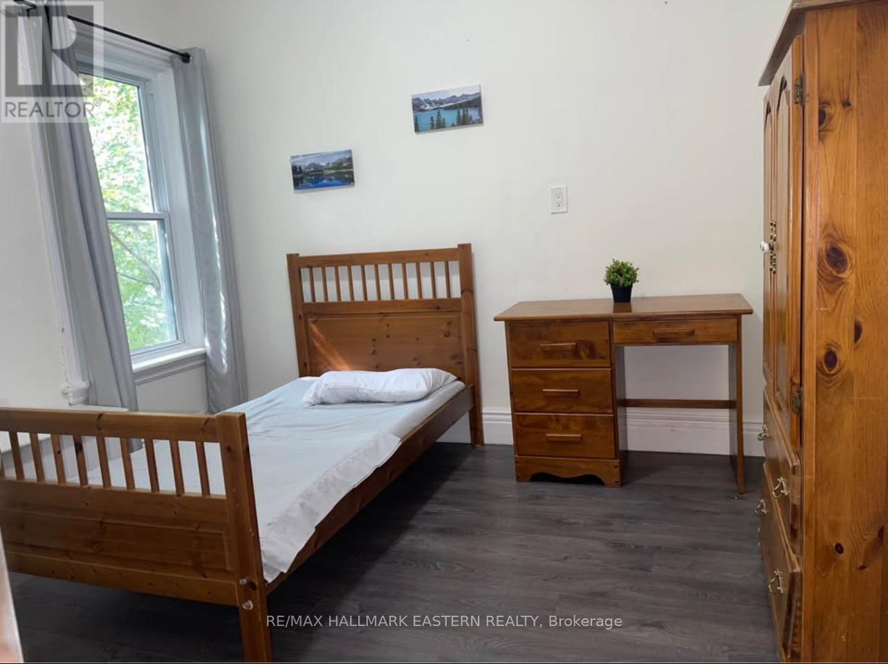 271 Thomas Street, Peterborough (Town Ward 3), Ontario  K9J 5E7 - Photo 21 - X13495002