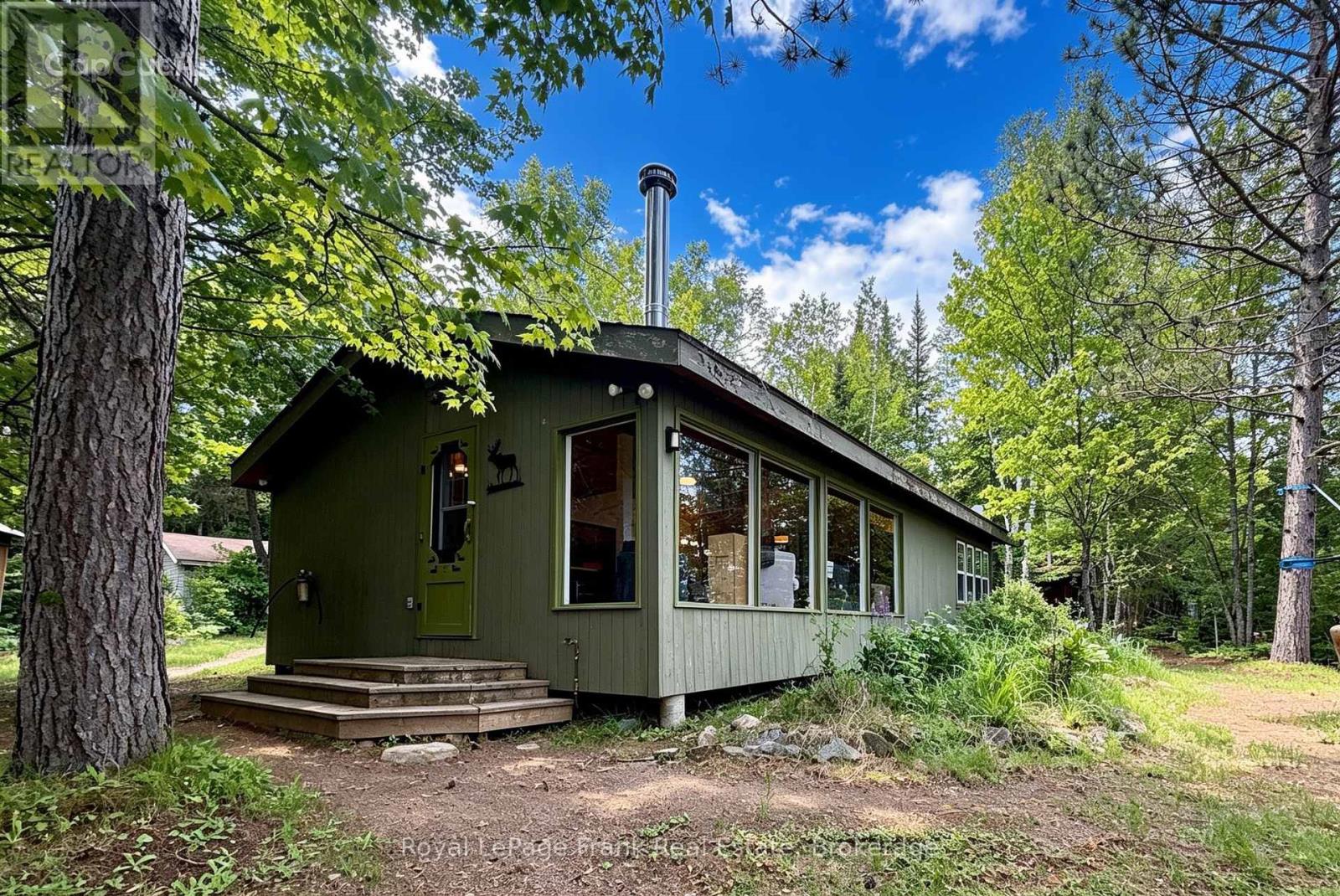 554A SOUTH MCKENZIE LAKE ROAD, south algonquin, Ontario