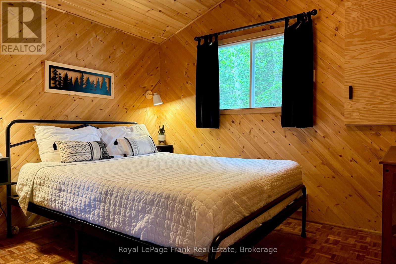 554a South Mckenzie Lake Road, South Algonquin, Ontario  K0L 2K0 - Photo 15 - X13495220