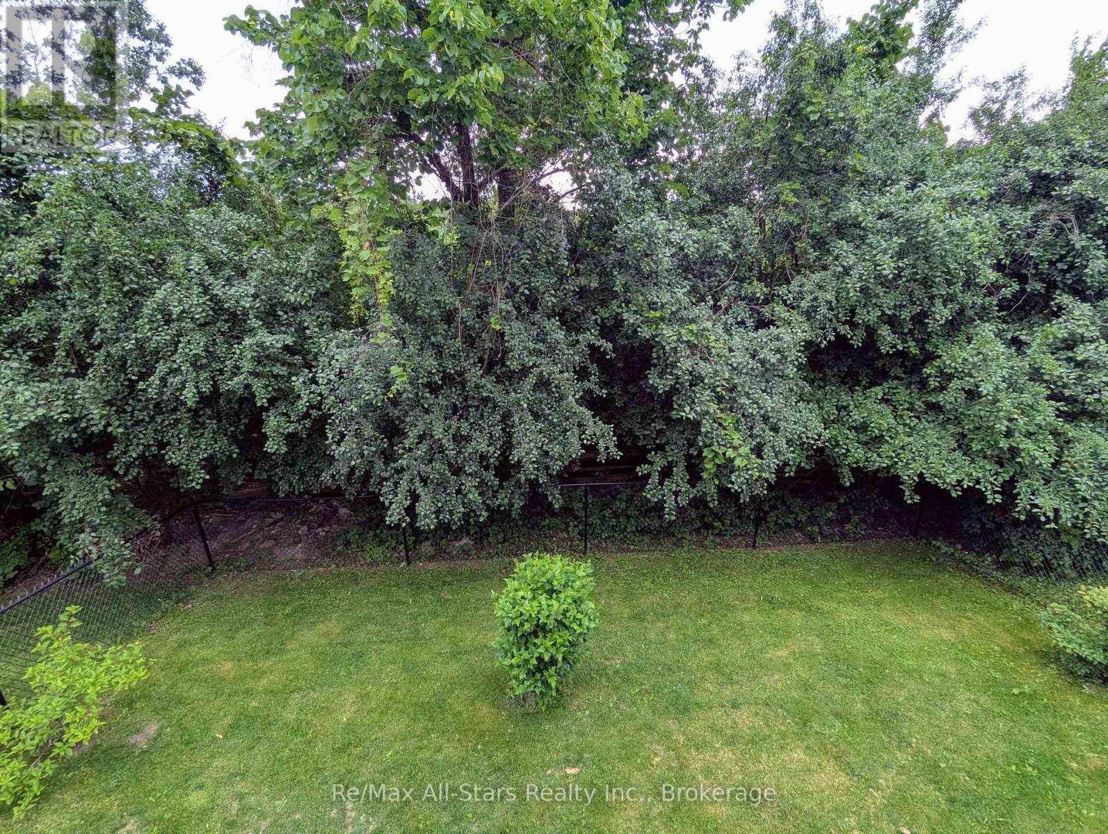 553 Grange Way, Peterborough (Northcrest Ward 5), Ontario  K9H 7M9 - Photo 10 - X13496266