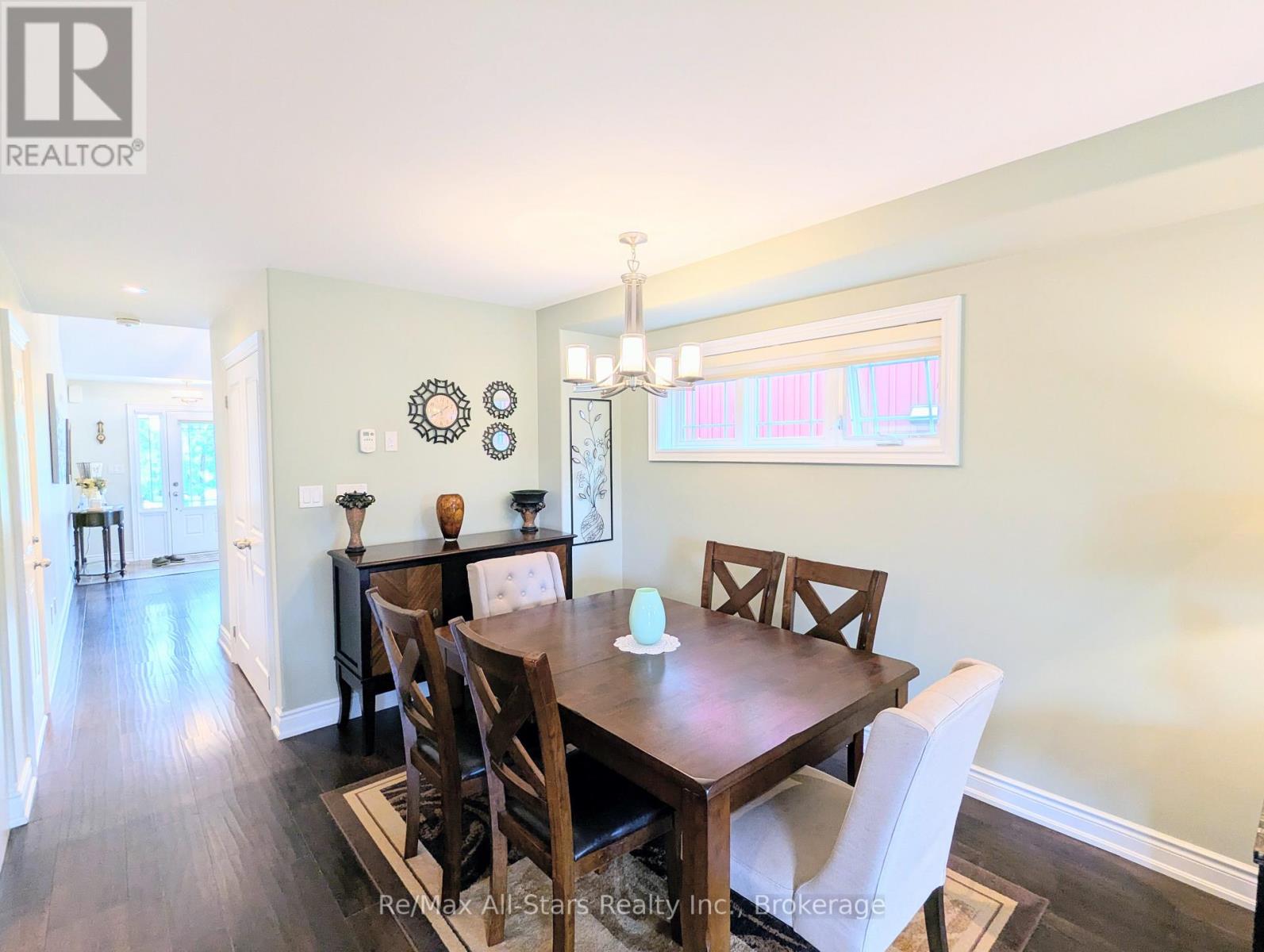 553 Grange Way, Peterborough (Northcrest Ward 5), Ontario  K9H 7M9 - Photo 12 - X13496266