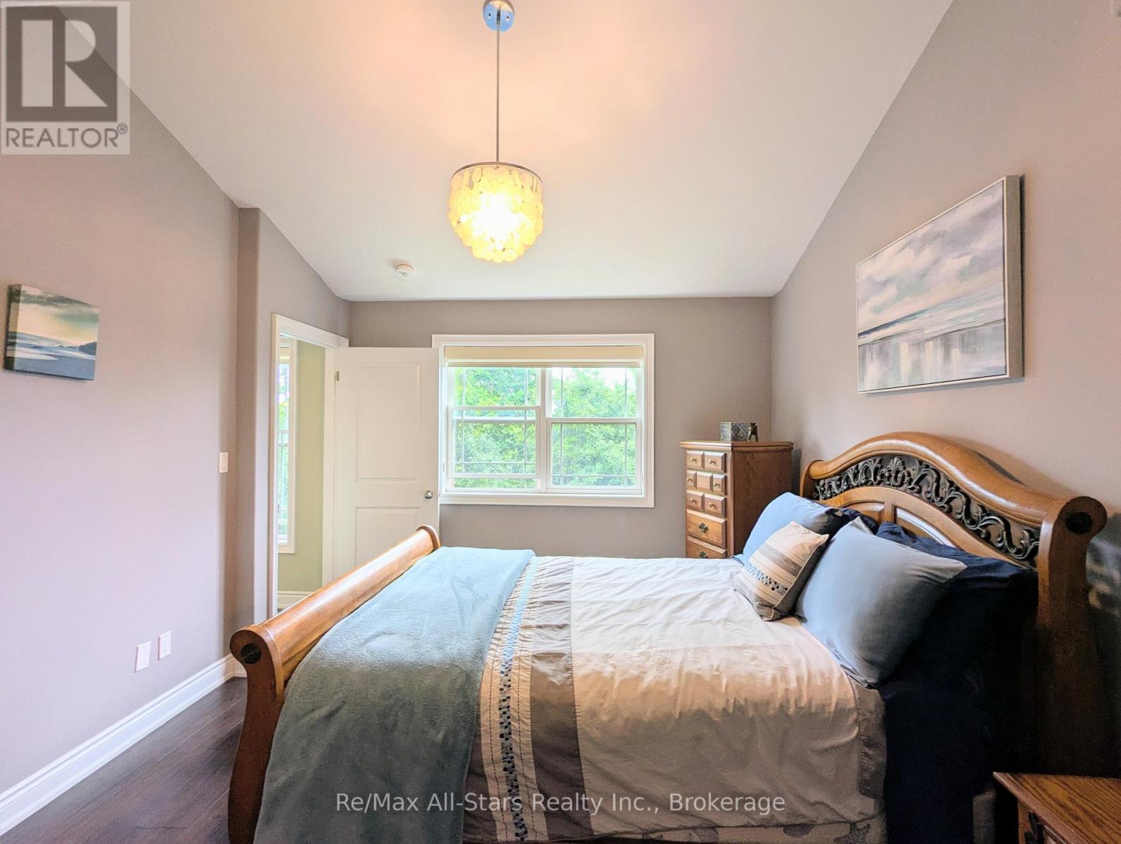 553 Grange Way, Peterborough (Northcrest Ward 5), Ontario  K9H 7M9 - Photo 16 - X13496266
