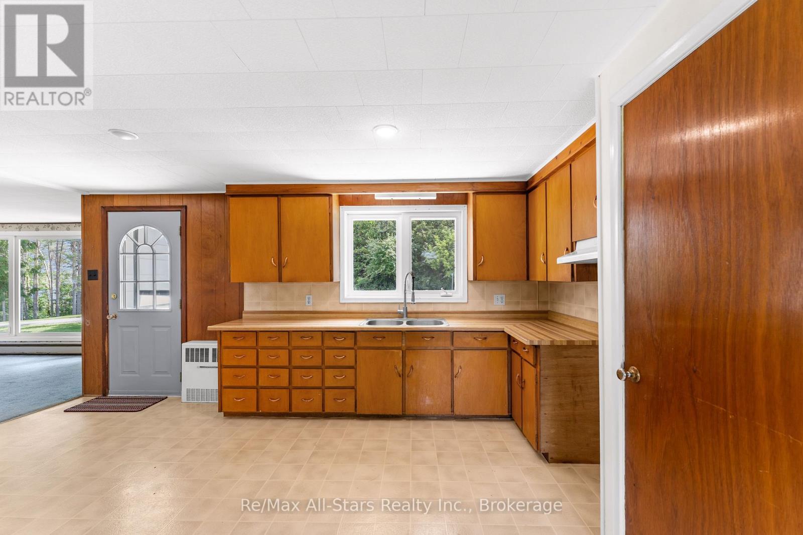 309 Kenrei Road, Kawartha Lakes (Lindsay), Ontario  K9V 4R1 - Photo 10 - X13497360
