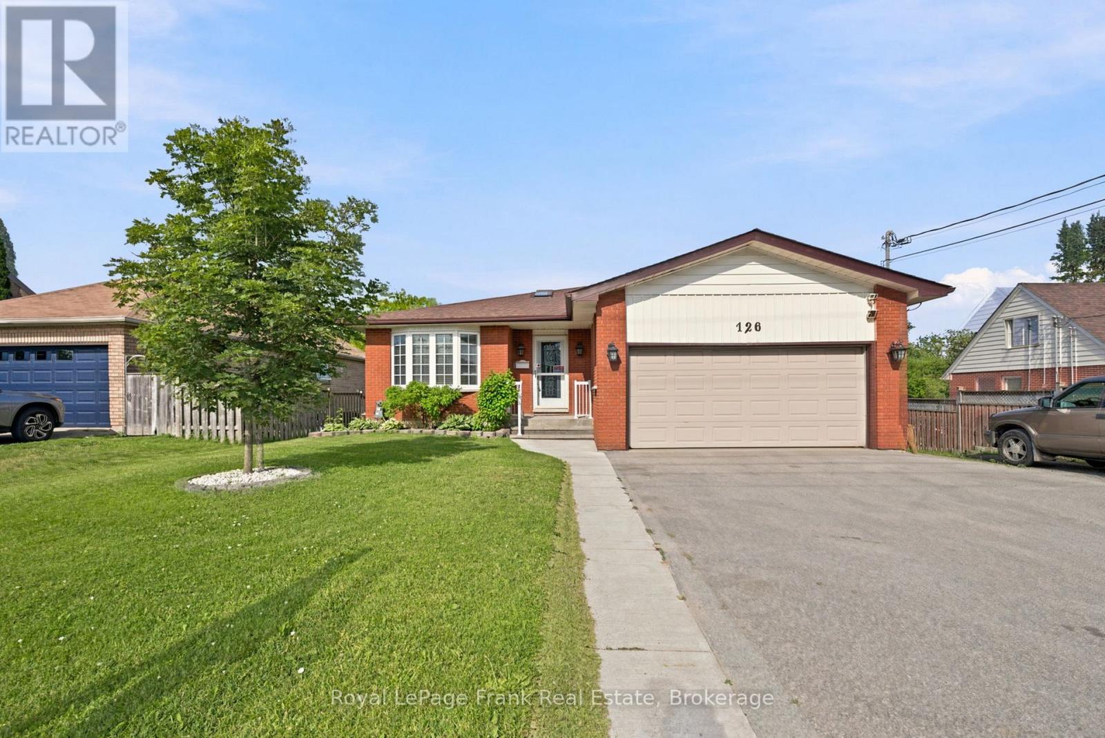 126 ANGELINE STREET S, kawartha lakes (lindsay), Ontario