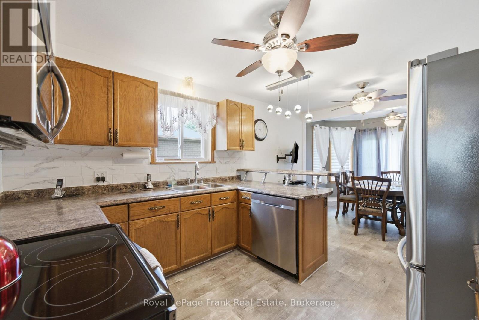 126 Angeline Street S, Kawartha Lakes (Lindsay), Ontario  K9V 3L6 - Photo 10 - X13497406