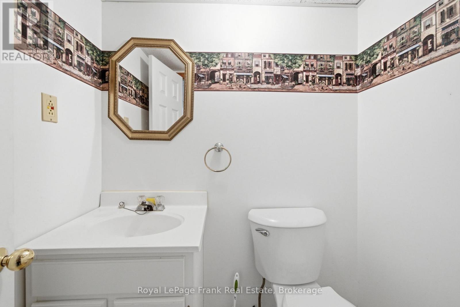 126 Angeline Street S, Kawartha Lakes (Lindsay), Ontario  K9V 3L6 - Photo 22 - X13497406