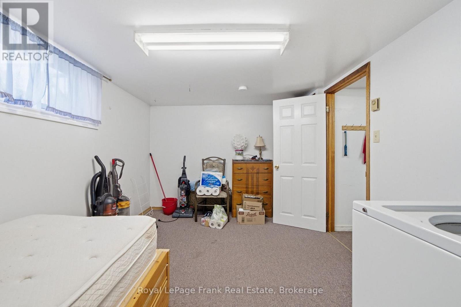 126 Angeline Street S, Kawartha Lakes (Lindsay), Ontario  K9V 3L6 - Photo 36 - X13497406