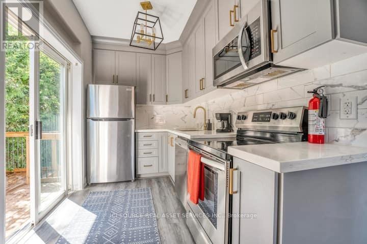 4 - 291 Stewart Street, Peterborough (Town Ward 3), Ontario  K9J 3N2 - Photo 4 - X13497748