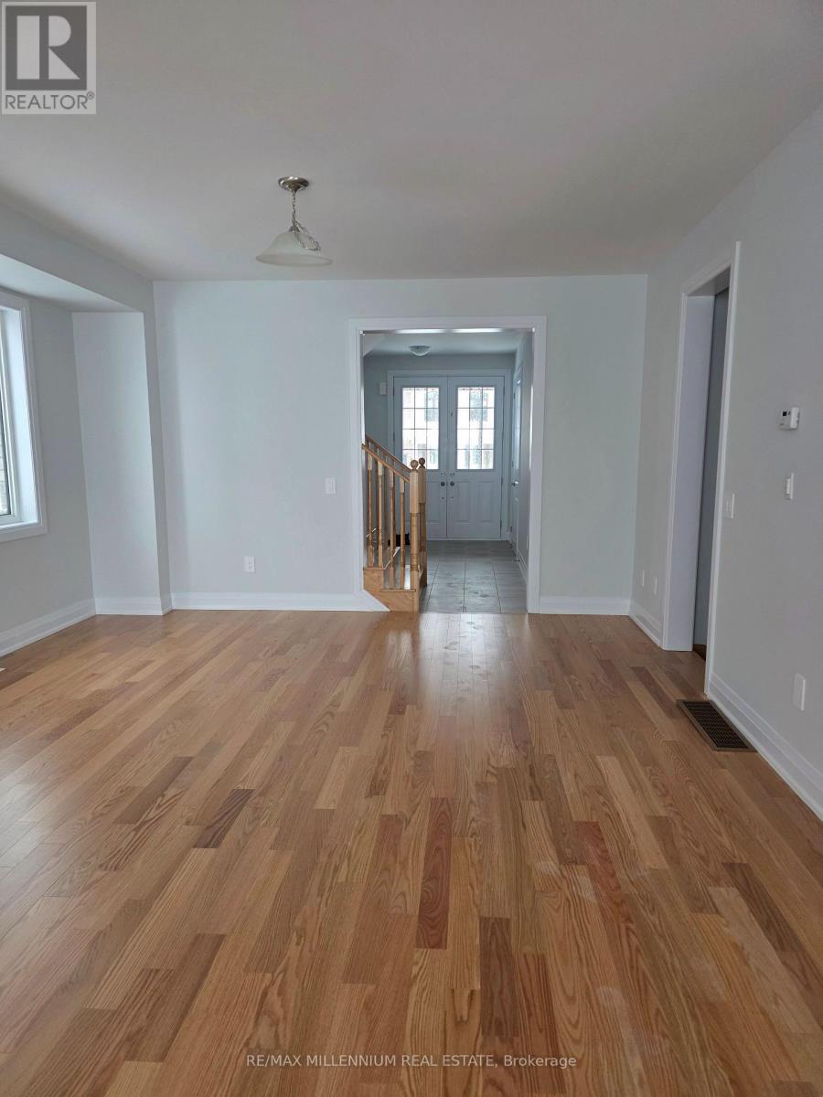 56 Butler Boulevard, Kawartha Lakes (Lindsay), Ontario  K9V 6A1 - Photo 4 - X13497756