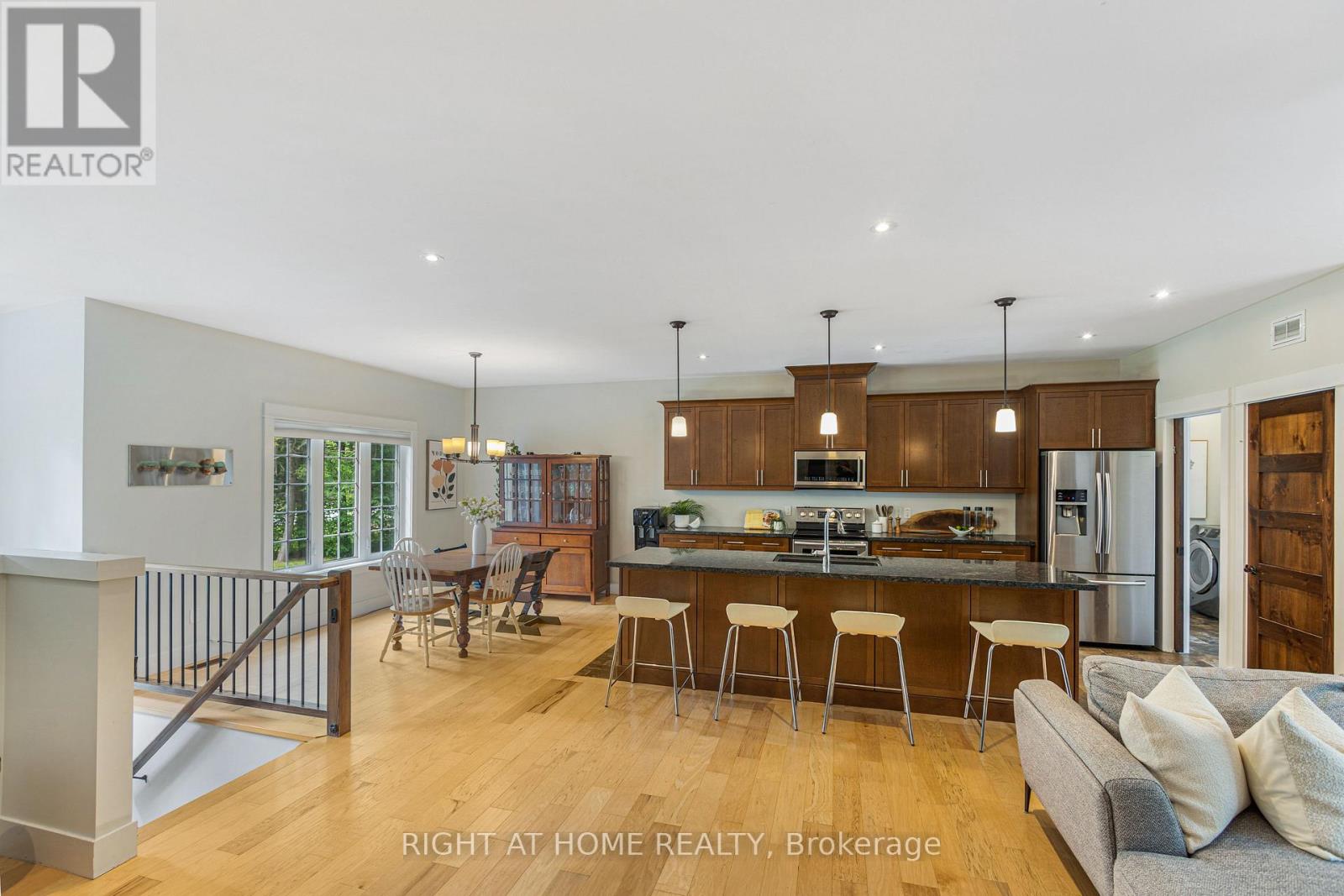 590 Golf Course Road, Douro-Dummer, Ontario  K0L 2H0 - Photo 12 - X13499610