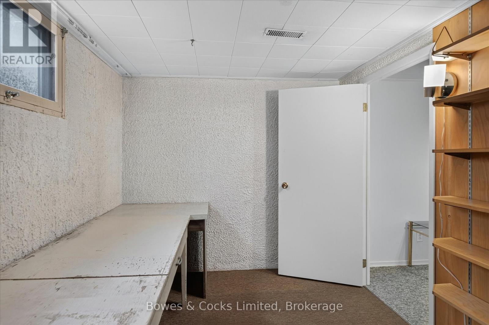 1228 Bathurst Street, Peterborough (Northcrest Ward 5), Ontario  K9H 6X5 - Photo 34 - X13499834