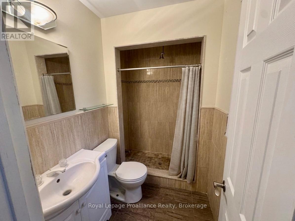 2683 Maplegrove Road, Cavan Monaghan (Cavan-Monaghan), Ontario  K9J 6X4 - Photo 4 - X13499898