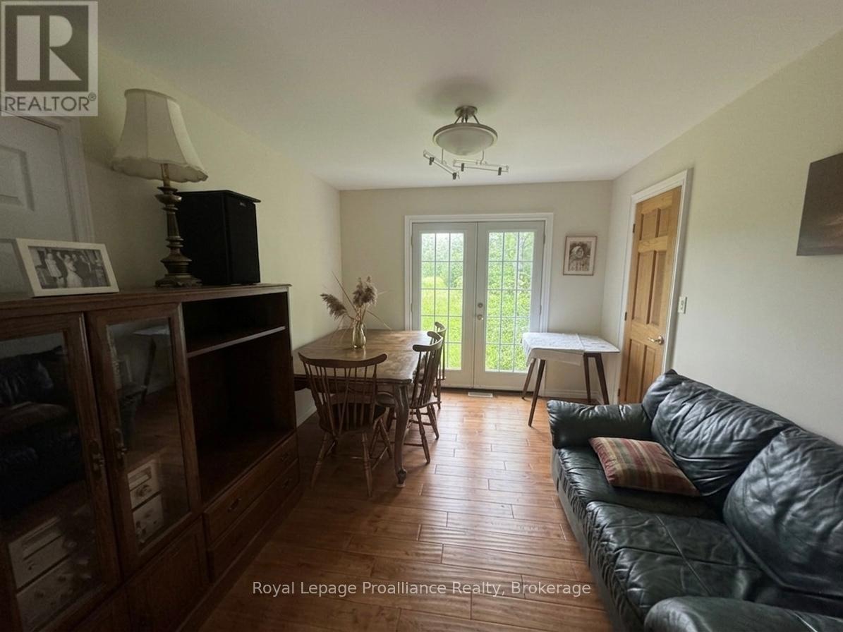 2683 Maplegrove Road, Cavan Monaghan (Cavan-Monaghan), Ontario  K9J 6X4 - Photo 9 - X13499898