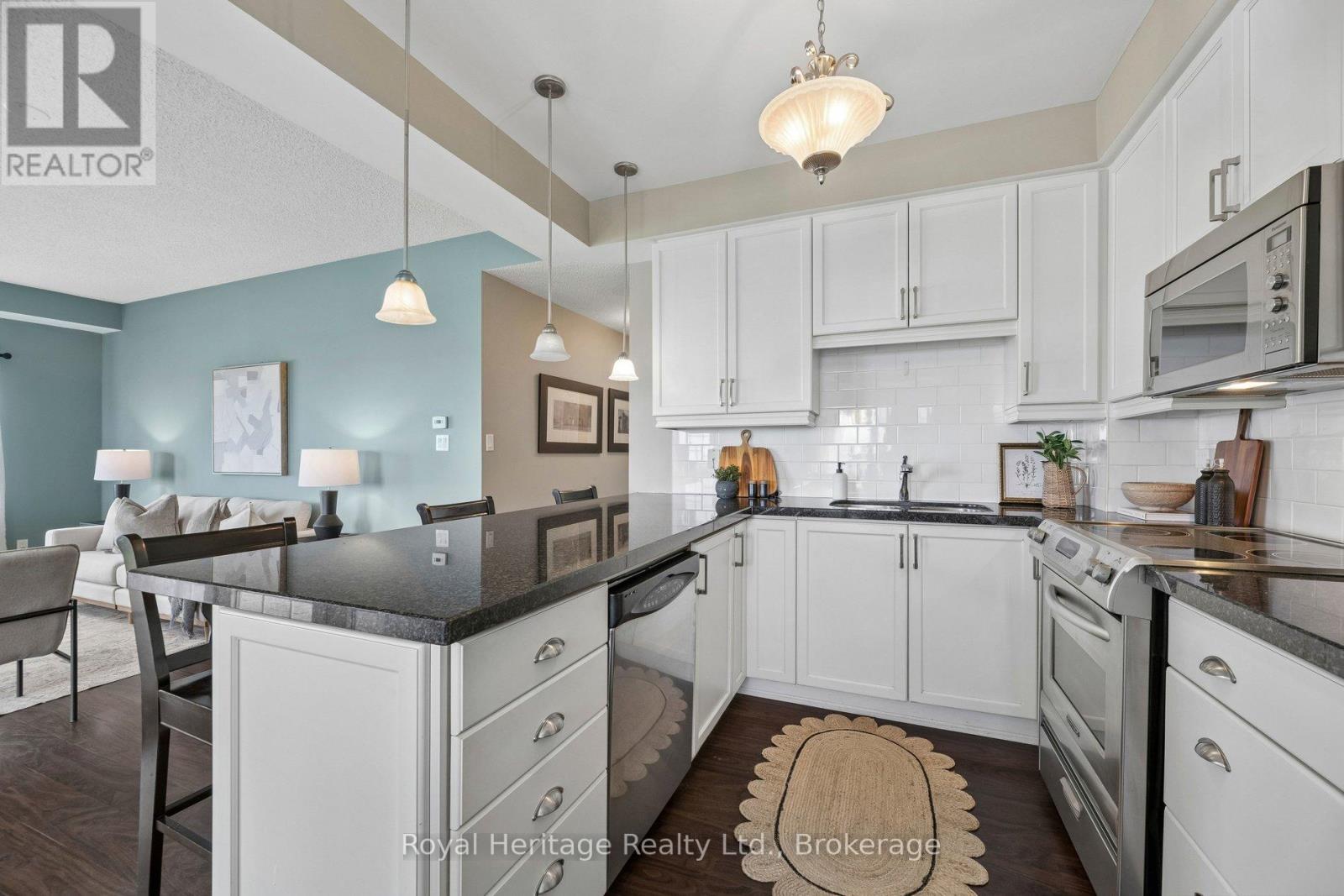 101 - 385 Lakebreeze Drive, Clarington (Newcastle), Ontario  L1B 1P5 - Photo 11 - E13500392