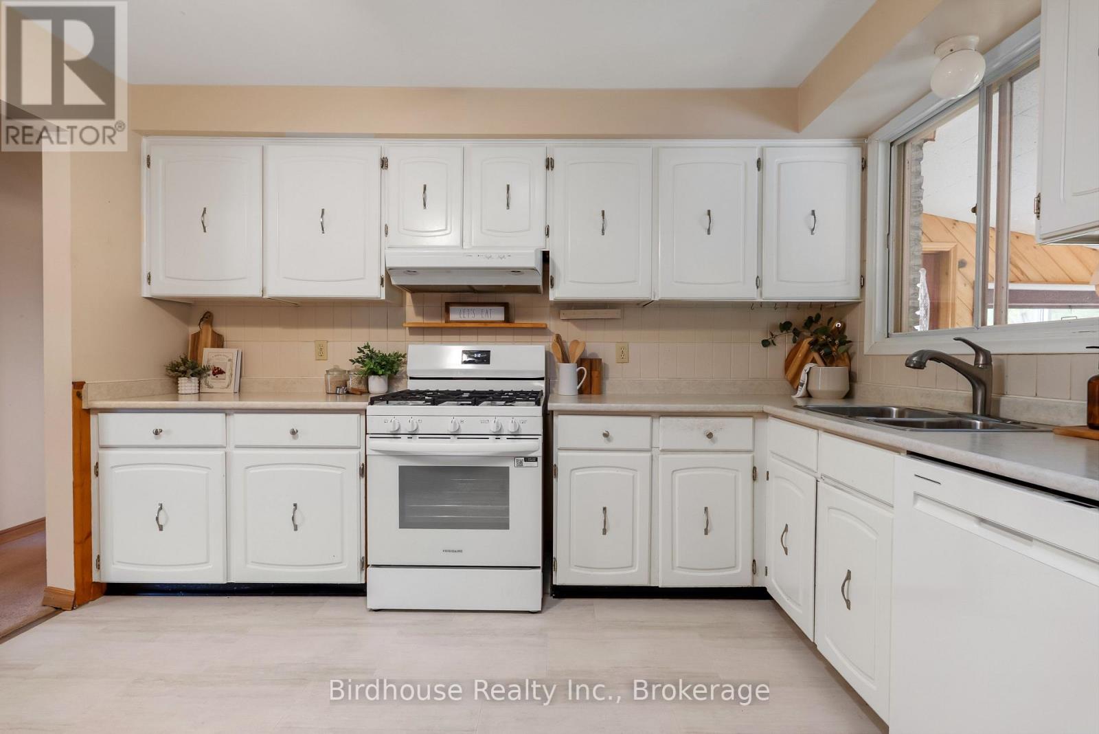 89 Angeline Street S, Kawartha Lakes (Lindsay), Ontario  K9V 3L4 - Photo 17 - X13500314