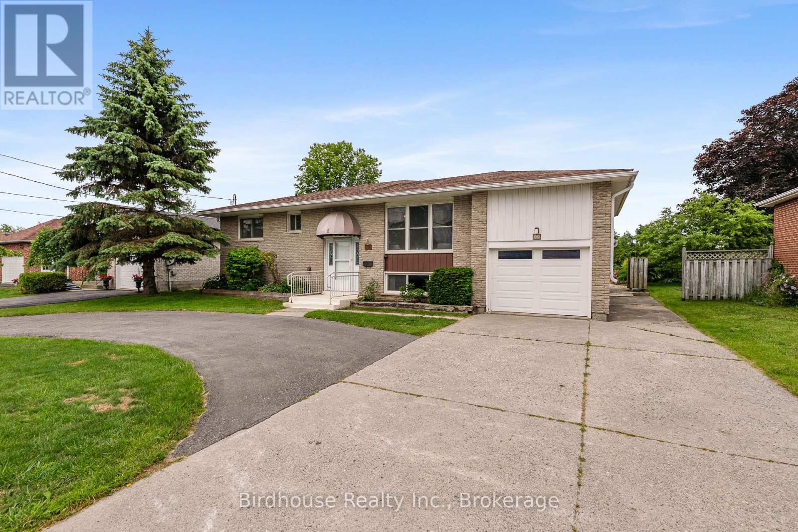89 Angeline Street S, Kawartha Lakes (Lindsay), Ontario  K9V 3L4 - Photo 9 - X13500314