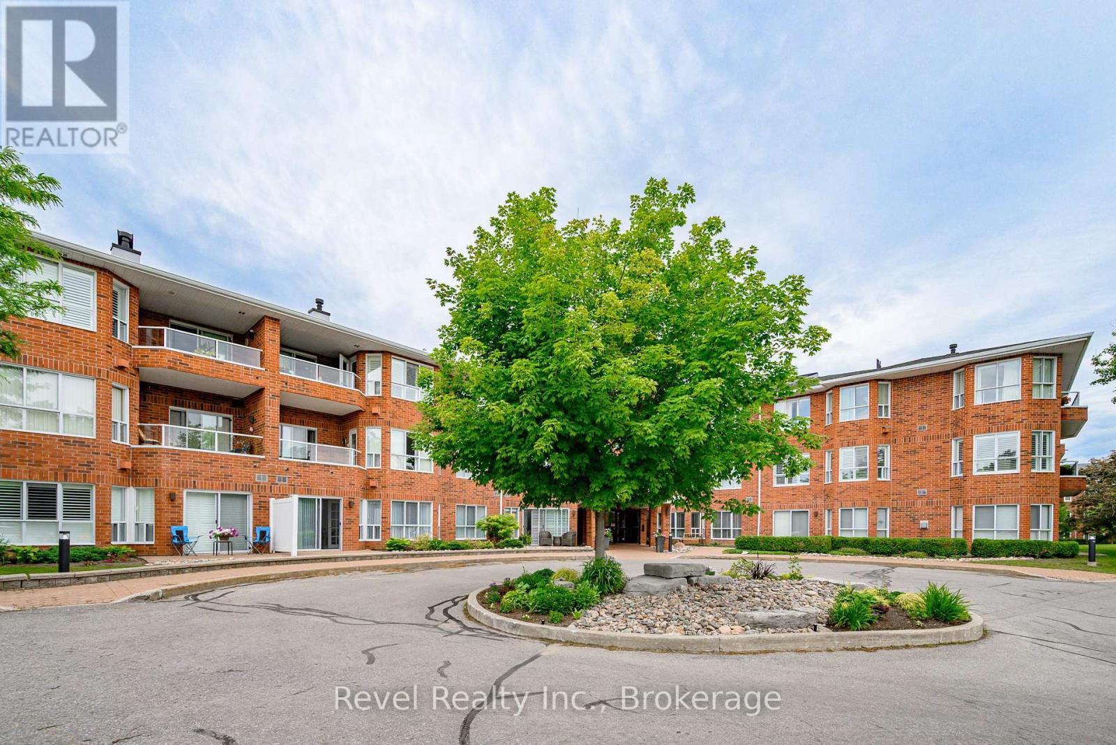 302 - 3 Heritage Way, Kawartha Lakes (Lindsay), Ontario  K9V 5Z1 - Photo 9 - X13500622