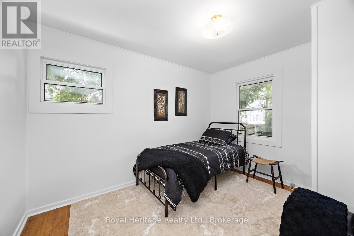 722 Gillespie Avenue, Peterborough (Otonabee Ward 1), Ontario  K9J 4B7 - Photo 12 - X13500880