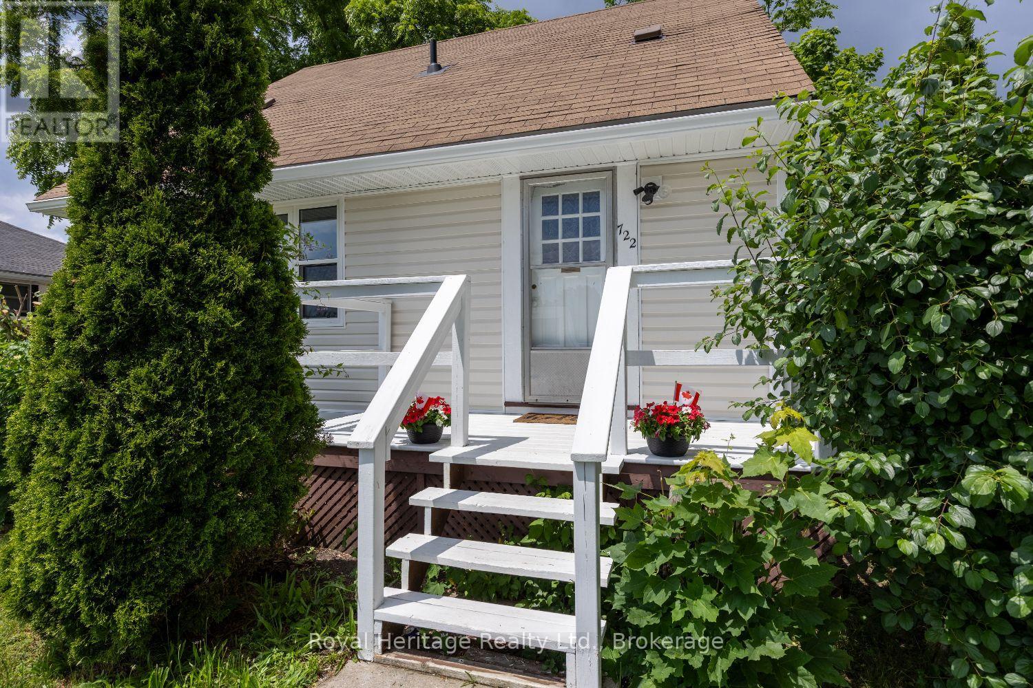 722 Gillespie Avenue, Peterborough (Otonabee Ward 1), Ontario  K9J 4B7 - Photo 4 - X13500880