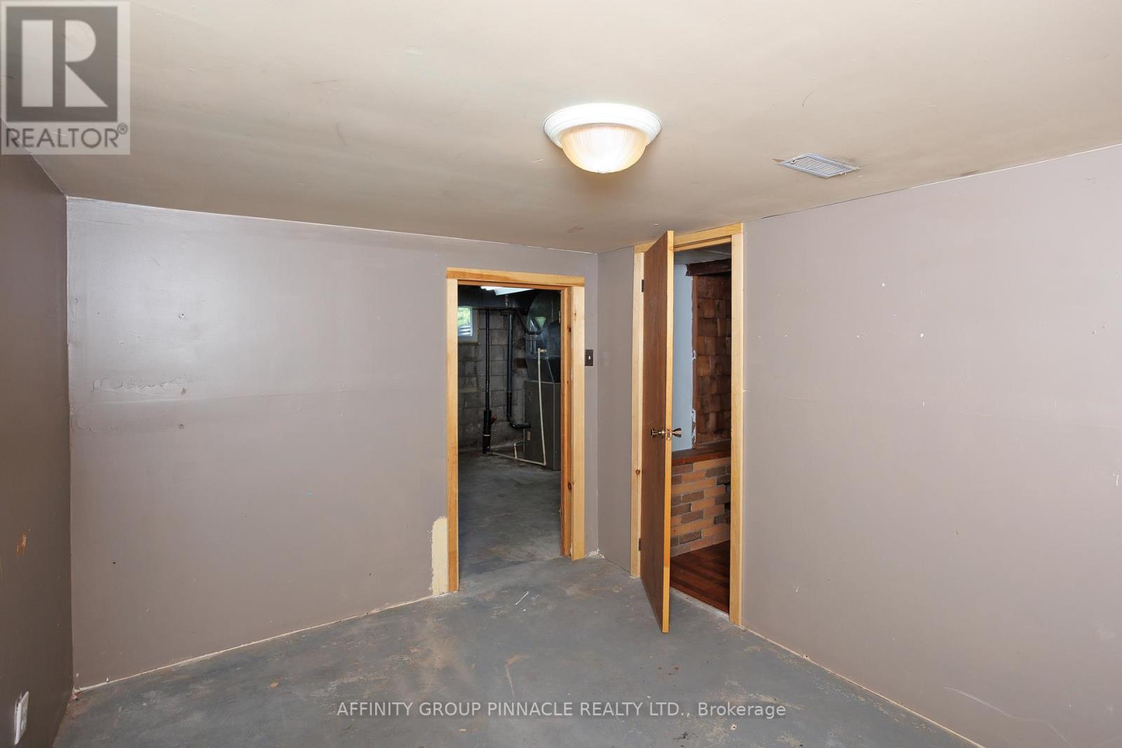 31 St David Street, Kawartha Lakes (Lindsay), Ontario  K9V 1N2 - Photo 21 - X13501178