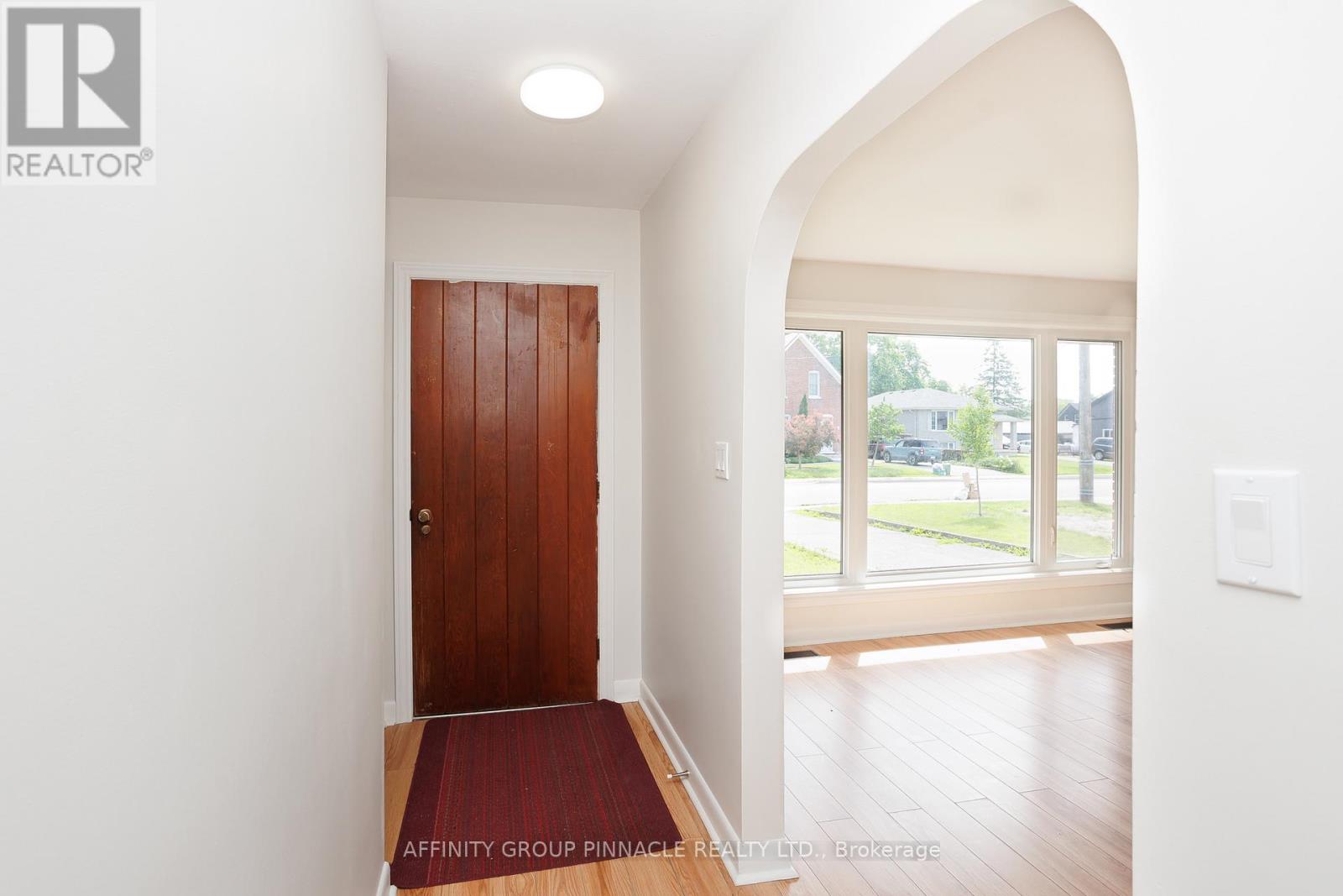 31 St David Street, Kawartha Lakes (Lindsay), Ontario  K9V 1N2 - Photo 4 - X13501178
