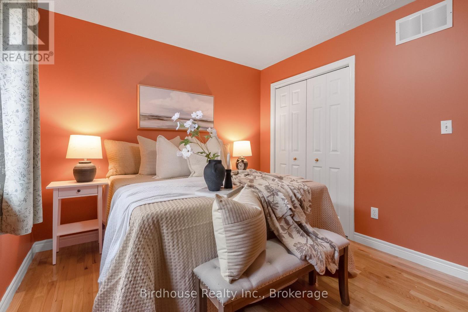 6 Eakins Crescent, Kawartha Lakes (Lindsay), Ontario  K9V 6H8 - Photo 18 - X13501218
