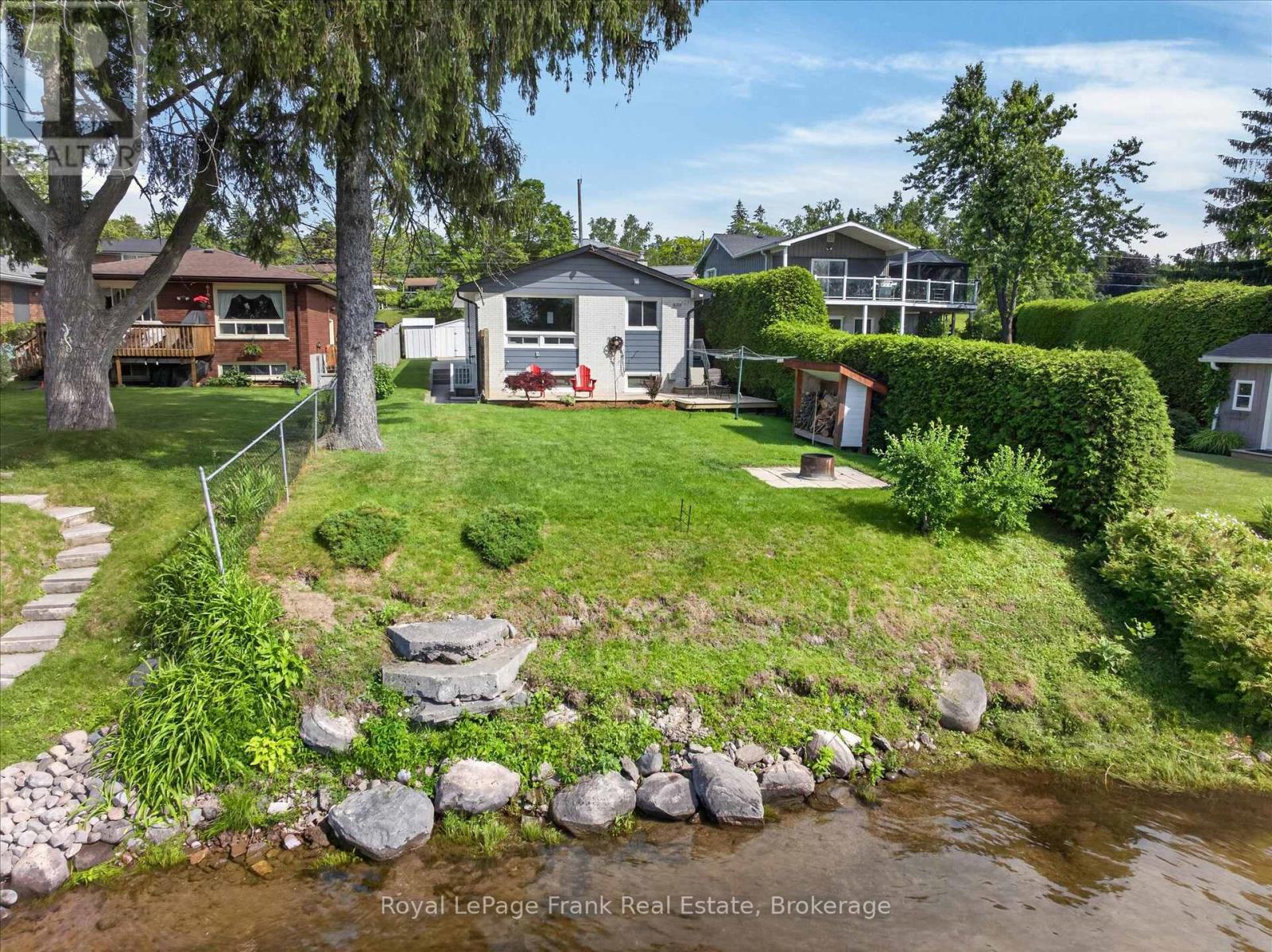 314 Sherin Avenue, Peterborough (Ashburnham Ward 4), Ontario  K9J 1B6 - Photo 3 - X13501474