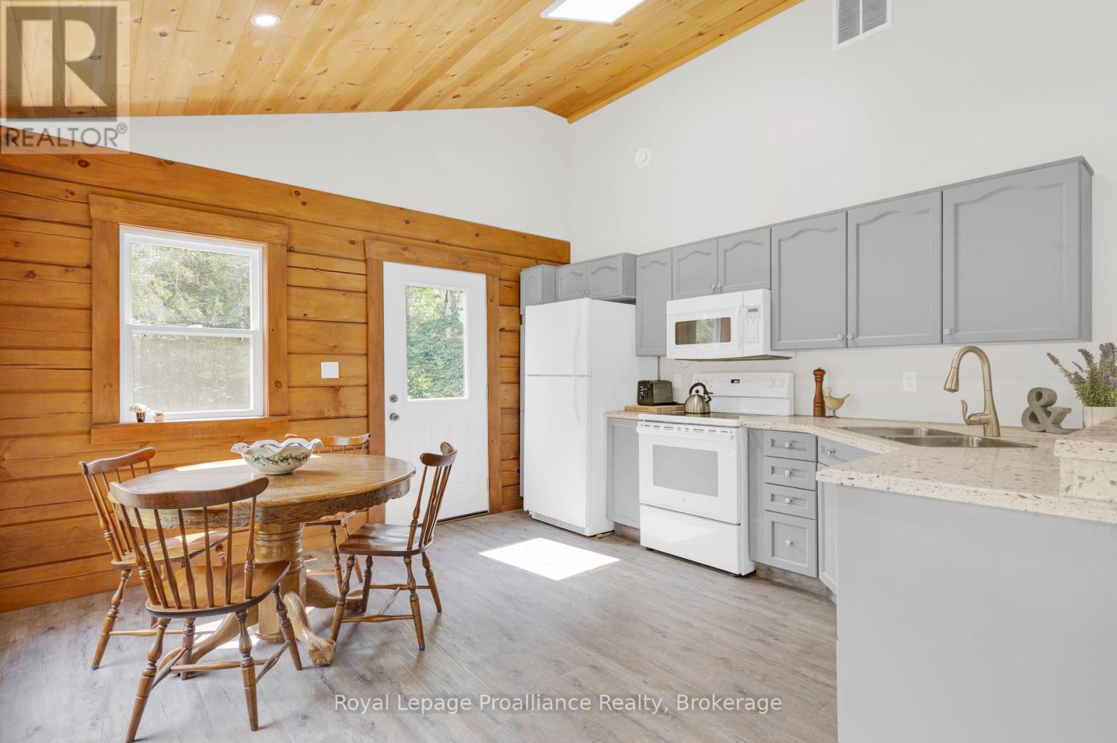 93 Hammond Road, Tudor And Cashel (Cashel Ward), Ontario  K0L 1W0 - Photo 14 - X13502036