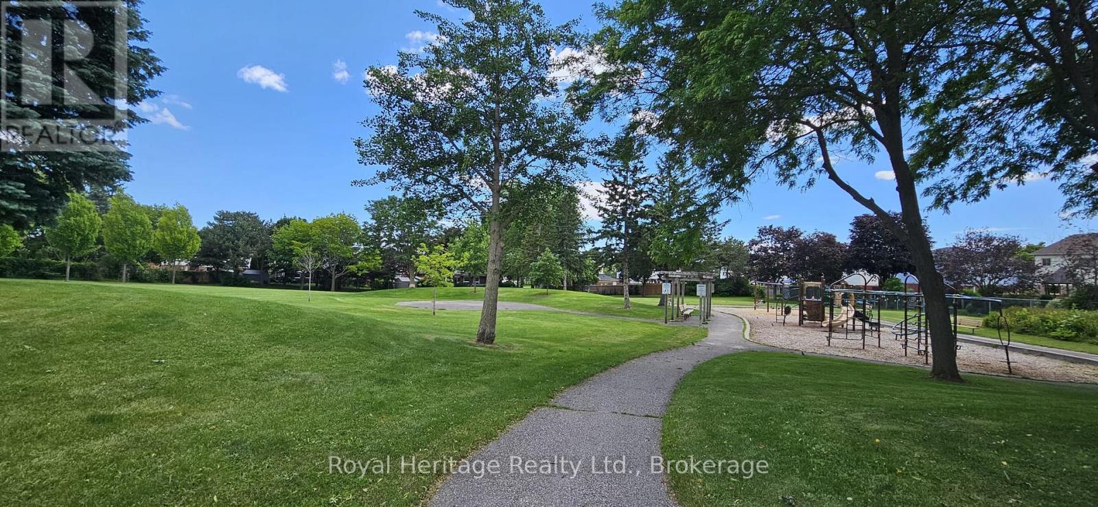 212 Andrew Street, Clarington (Newcastle), Ontario  L1B 1J9 - Photo 16 - E13502158