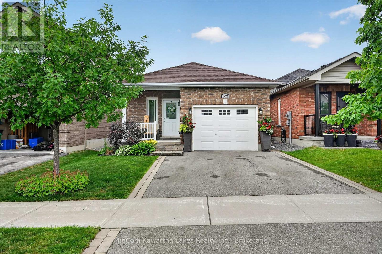 602 GOODWIN TERRACE, peterborough (monaghan ward 2), Ontario