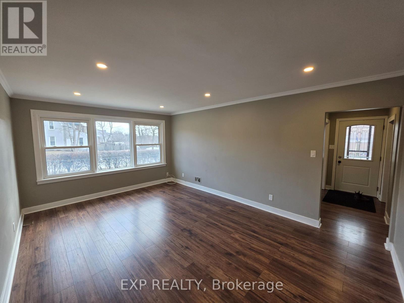 456 Cordach Crescent, Peterborough (Town Ward 3), Ontario  K9H 3A5 - Photo 4 - X13503594