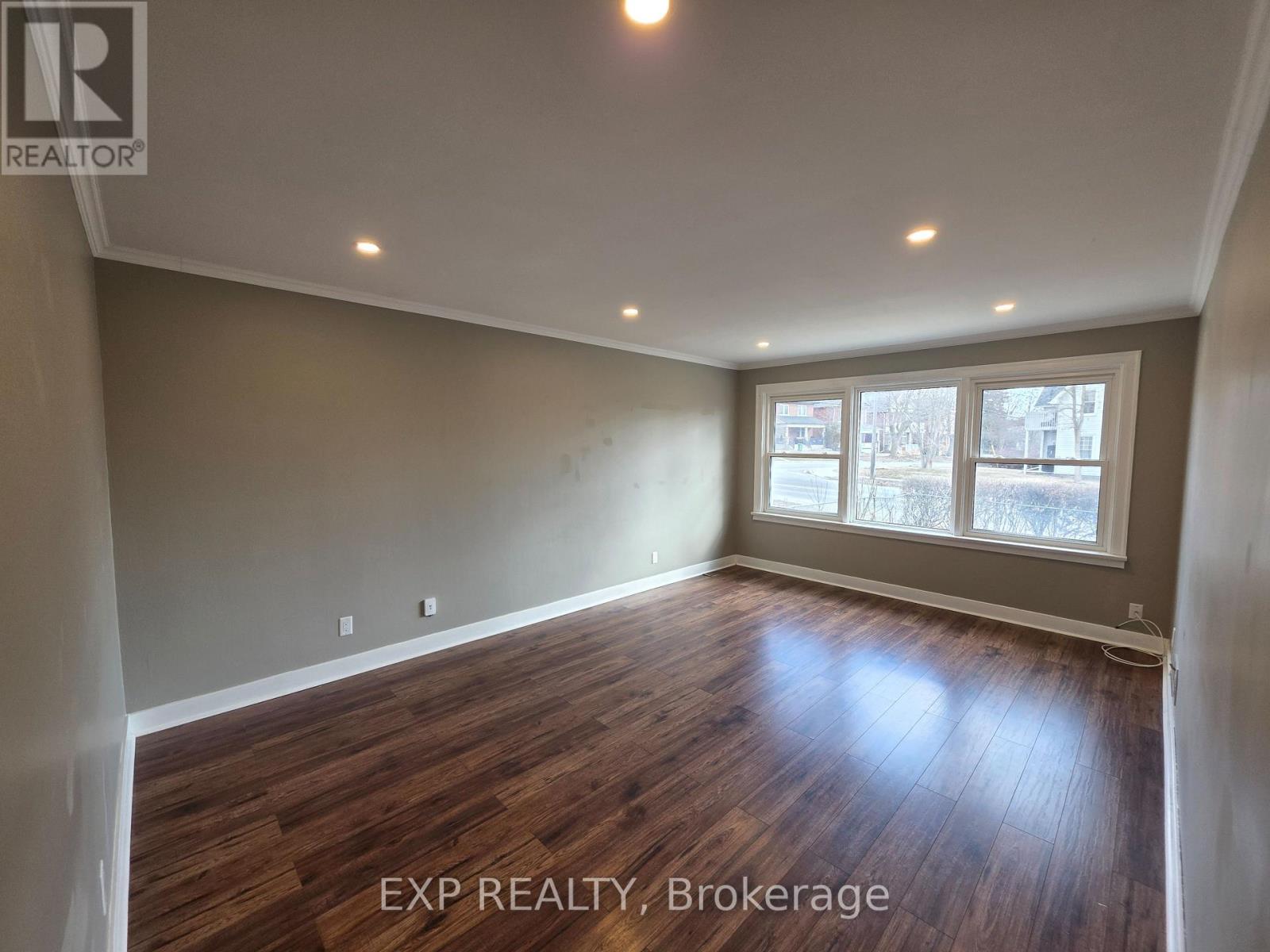 456 Cordach Crescent, Peterborough (Town Ward 3), Ontario  K9H 3A5 - Photo 5 - X13503594