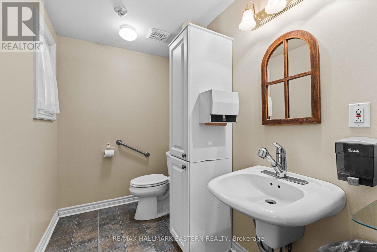 439 Rubidge Street, Peterborough (Town Ward 3), Ontario  K9H 4E4 - Photo 18 - X13503710